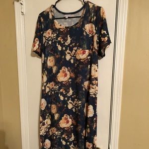 Lularoe Carly vintage flowers